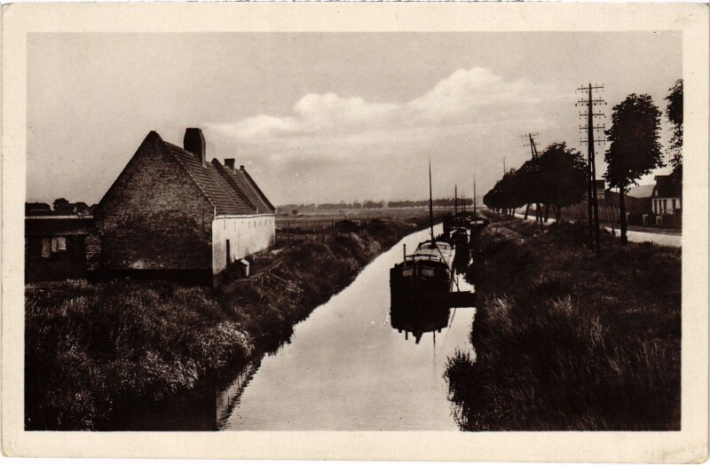 Carte postale ancienne Béthune La Flandre à Béthune
