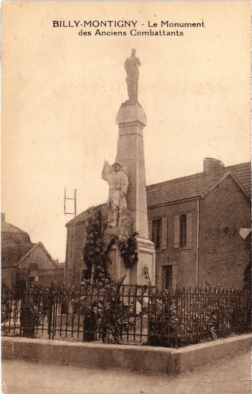 Carte postale ancienne Billy-Montigny Monument des Anciens Combattants à Billy-Montigny