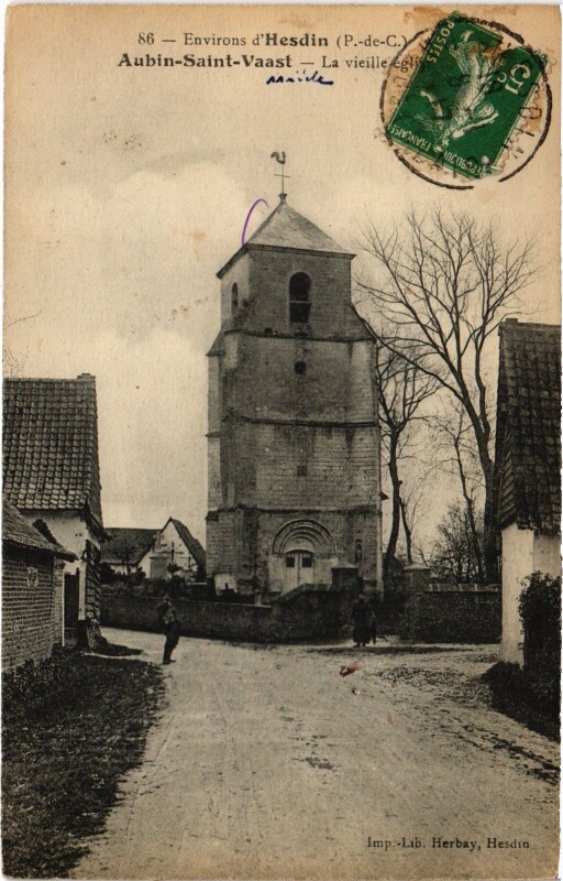 Carte postale ancienne Aubin-Saint-Vaast Vieille Eglise à Aubin-Saint-Vaast