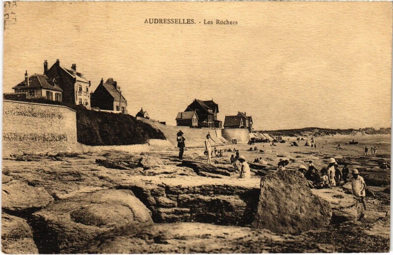 Carte postale ancienne Audresselles Les Rochers à Audresselles