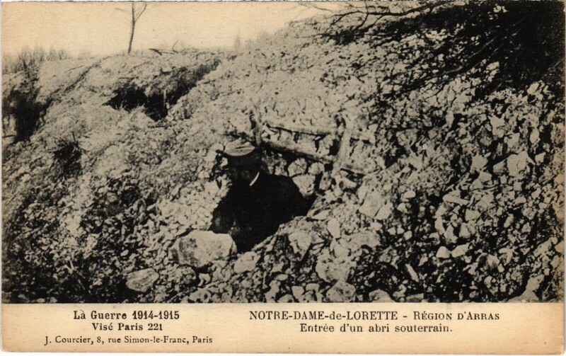 Carte postale ancienne Notre-Dame-de-Lorette Guerre