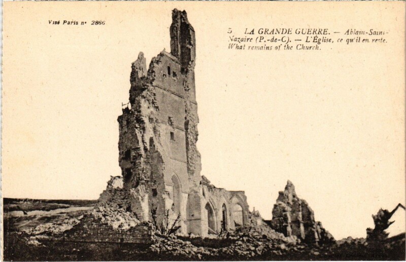 Carte postale ancienne Ablain-Saint-Nazaire Eglise Guerre à Ablain-Saint-Nazaire
