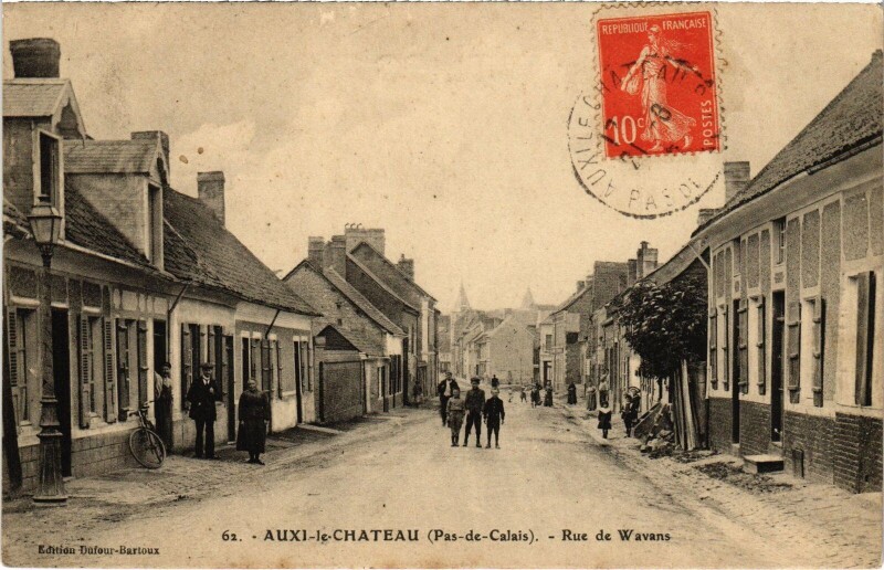 Carte postale ancienne Auxi-le-Chateau Rue de Wavans