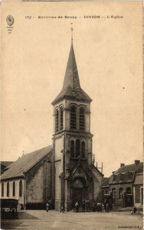 Carte postale ancienne Divion Eglise à Divion