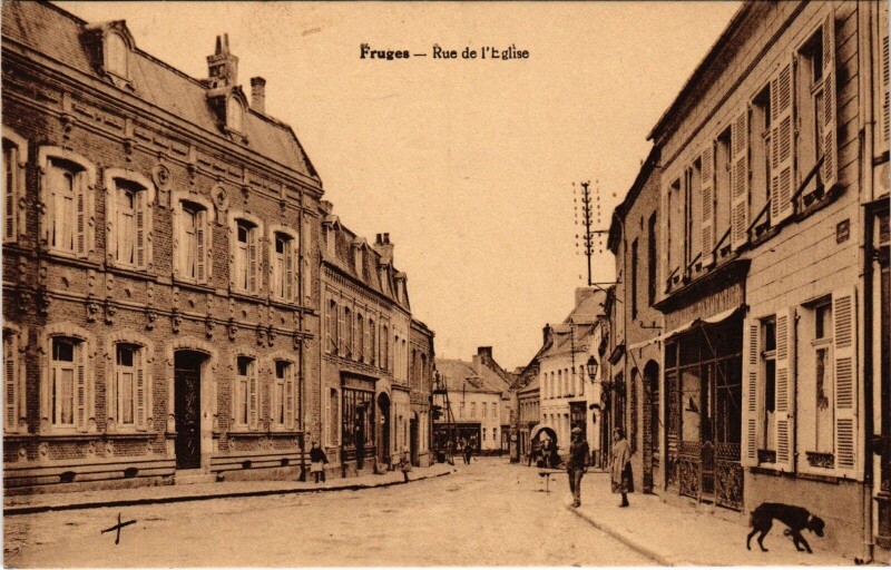 Carte postale ancienne Fruges Rue de l'Eglise à Fruges