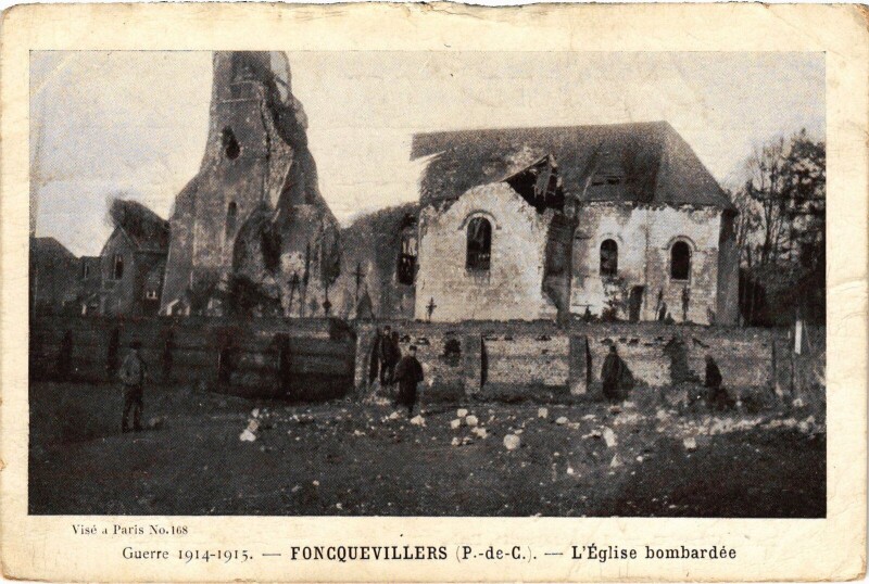 Carte postale ancienne Foncquevillers Eglise Guerre à Foncquevillers