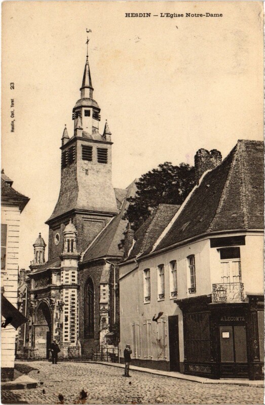Carte postale ancienne Hesdin Eglise Notre-Dame à Hesdin