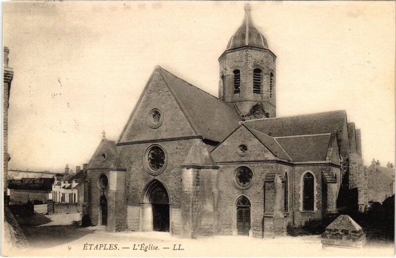 Carte postale ancienne Etaples Eglise