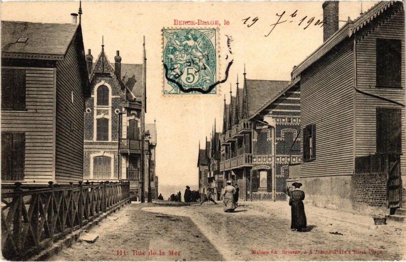 Carte postale ancienne Berck-Plage Rue de la Mer à Berck