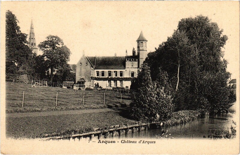 Carte postale ancienne Arques chateau d'Arques à Arques