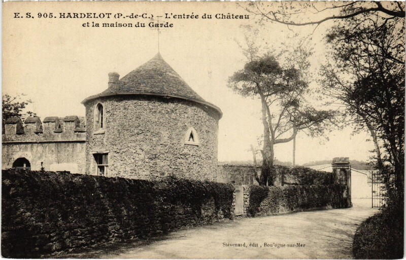 Carte postale ancienne Hardelot Le Chateau Maison du Garde
