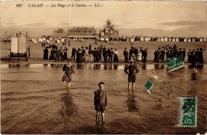 Carte postale ancienne Calais la Plage et le Casino à Calais