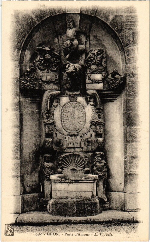 Carte postale ancienne Dijon Puits d'Amour à Dijon