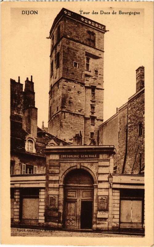 Carte postale ancienne Dijon Tour de Ducs de Bourgogne à Dijon