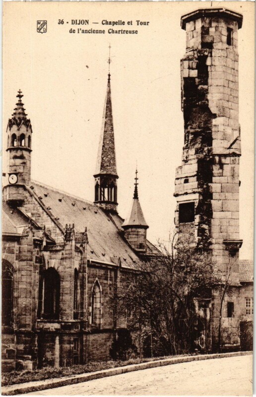 Carte postale ancienne Dijon Chapelle et Tour de l'ancienne Chartreuse à Dijon