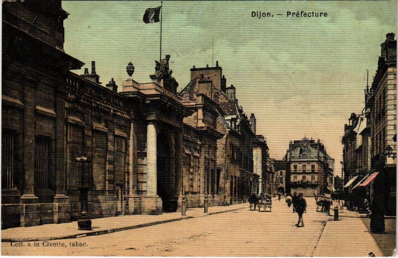 Carte postale ancienne Dijon Prefecture à Dijon