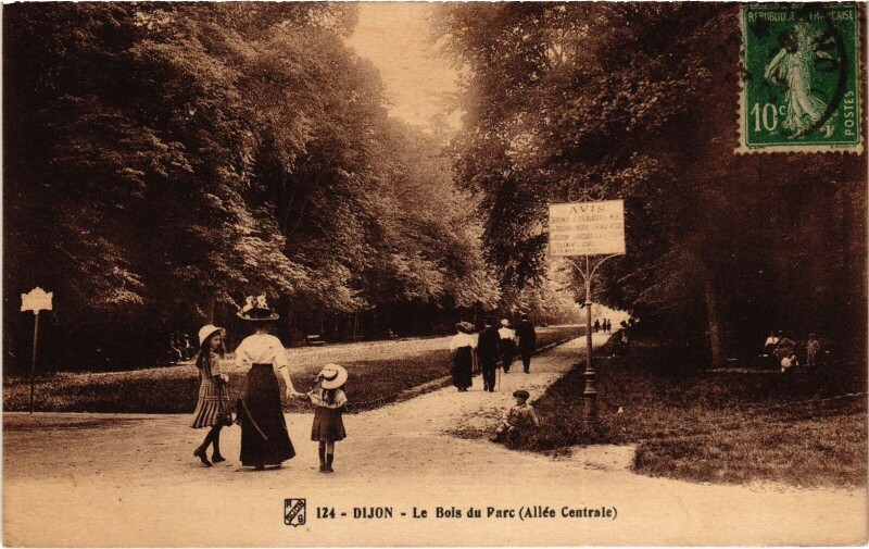 Carte postale ancienne Dijon Bois du Parc à Dijon