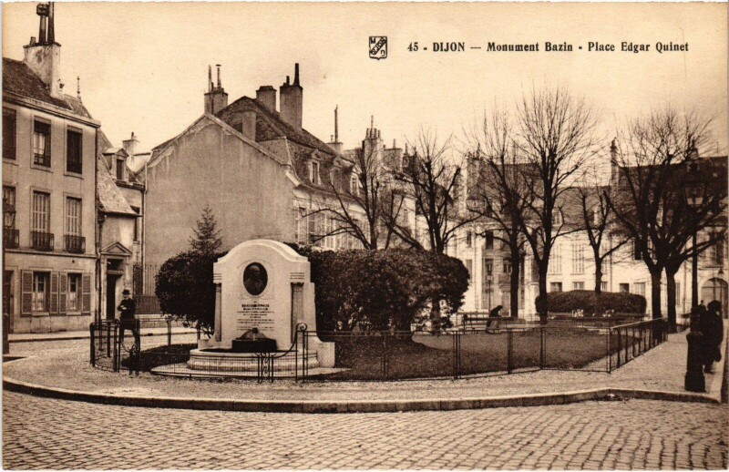 Carte postale ancienne Dijon Monument Bazin Place Edgar Quinet à Dijon
