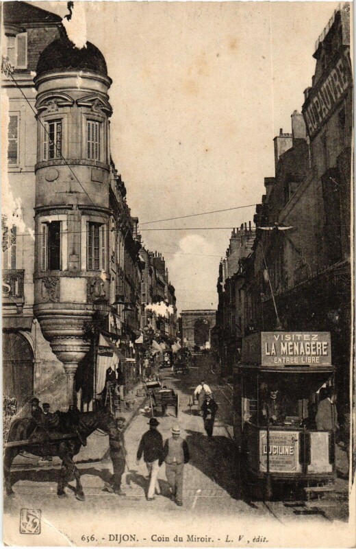 Carte postale ancienne Dijon Coin du Miroir à Dijon