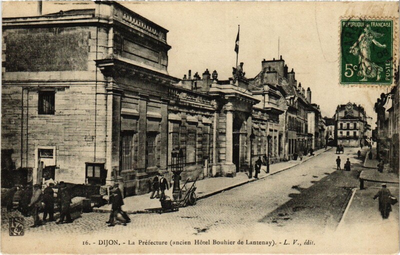 Carte postale ancienne Dijon Prefecture à Dijon