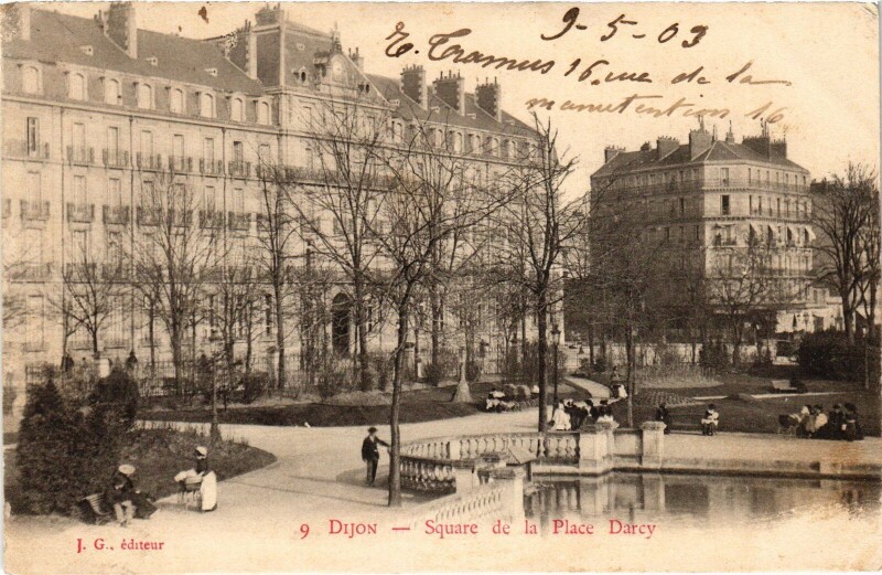 Carte postale ancienne Dijon Square de la Place Darcy à Dijon