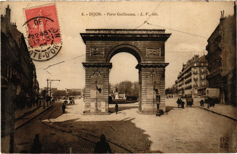 Carte postale ancienne Dijon Porte Guillaume à Dijon
