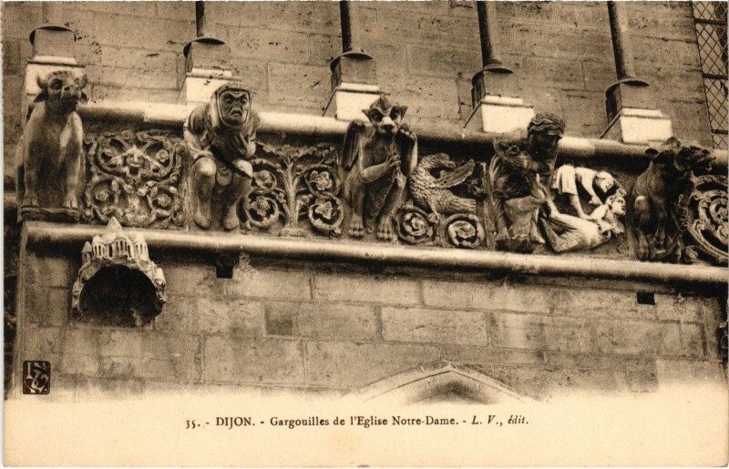 Carte postale ancienne Dijon Gargouilles de Notre Dame à Dijon