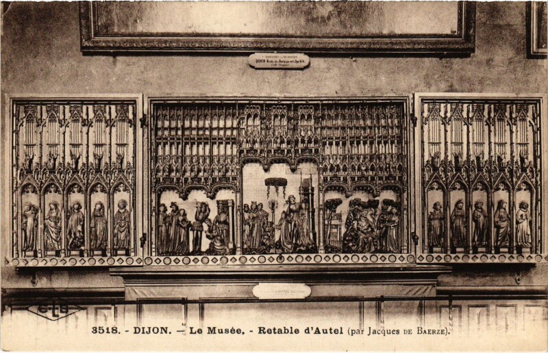 Carte postale ancienne Dijon Le Musee Retable d'autel à Dijon