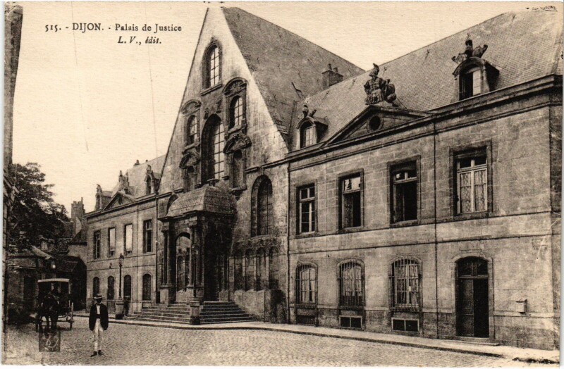 Carte postale ancienne Dijon Palais de Justice à Dijon