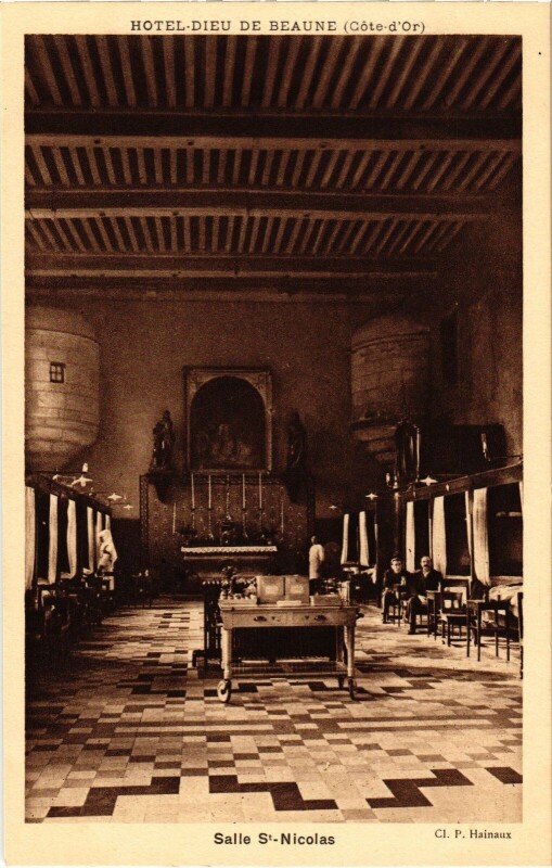 Carte postale ancienne Beaune Hotel Dieu Salle Saint-Nicolas à Beaune
