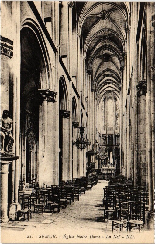 Carte postale ancienne Semur Eglise Notre Dame La Nef