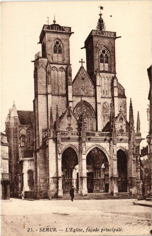 Carte postale ancienne Semur Eglise