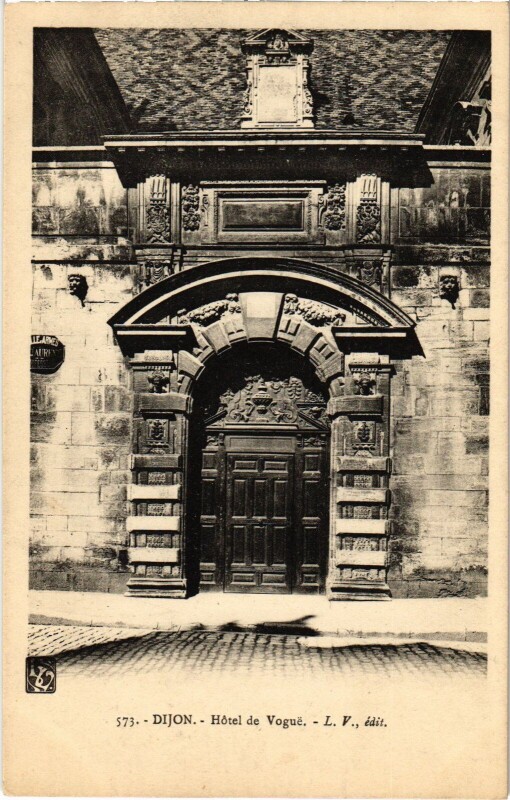 Carte postale ancienne Dijon - Hotel de Vogue à Dijon