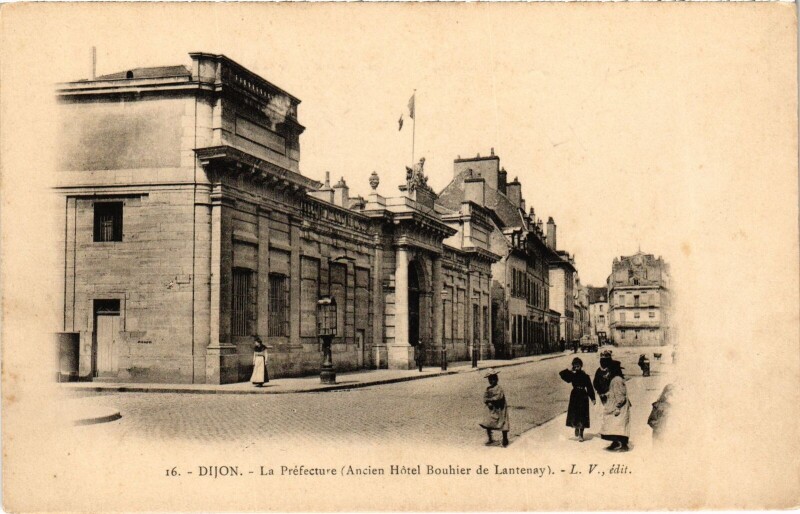 Carte postale ancienne Dijon Prefecture à Dijon