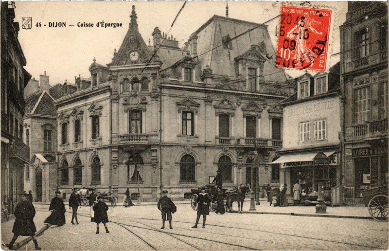 Carte postale ancienne Dijon Caisse d'Epargne à Dijon