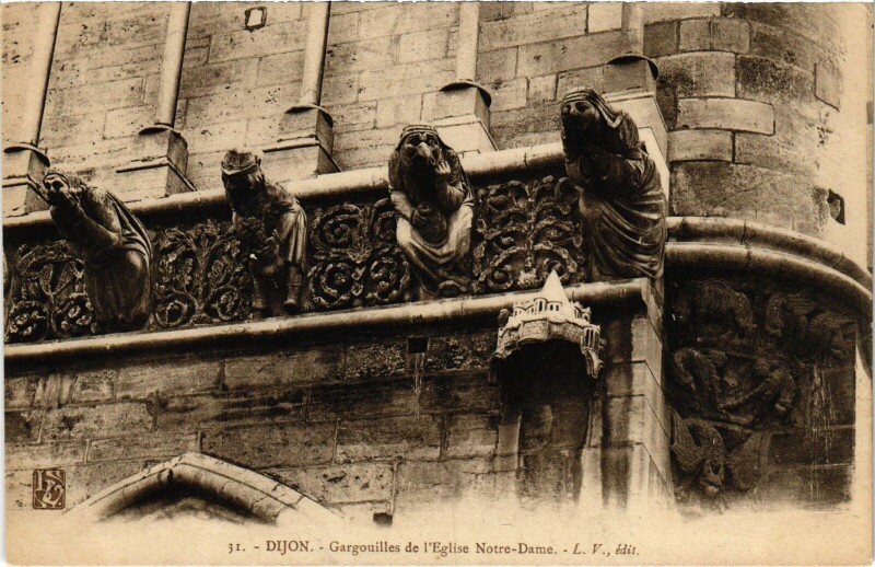 Carte postale ancienne Dijon Gargouilles de Notre Dame à Dijon