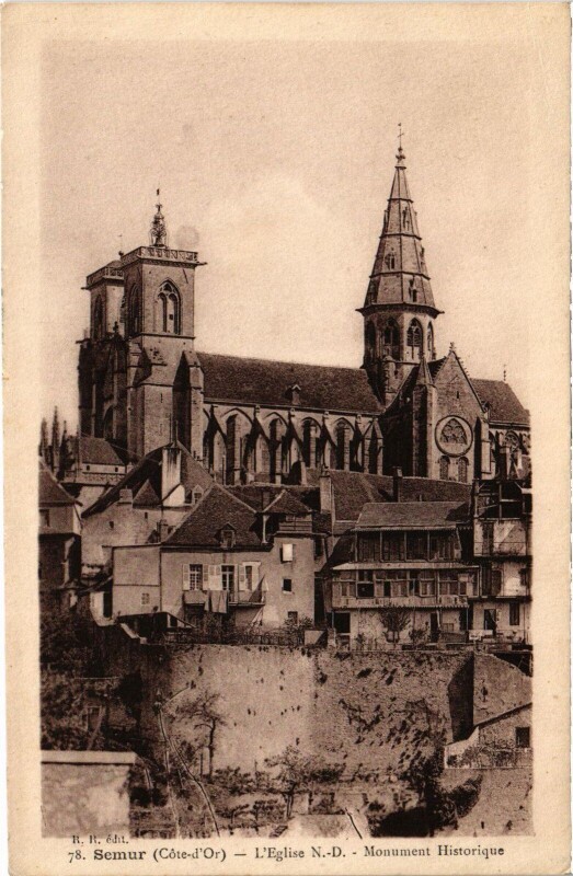 Carte postale ancienne Semur Eglise Notre Dame