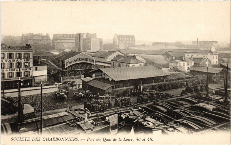 Carte postale ancienne Société des Charbonniers - Port du Quai de Loire, 46 et 48 à Paris 19e