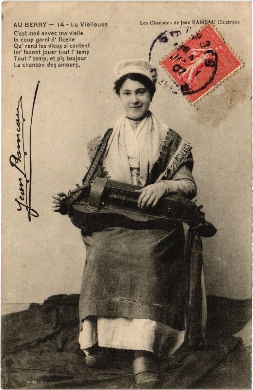 Carte postale ancienne Au Berry La Vieilleuse