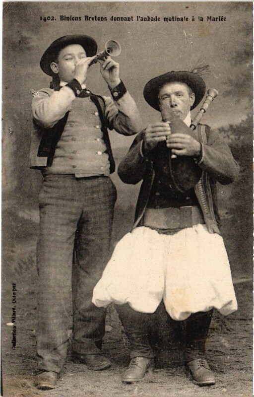 Carte postale ancienne Folklore Binics bretons