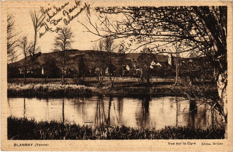 Carte postale ancienne Blannay vue sur la Cure à Blannay