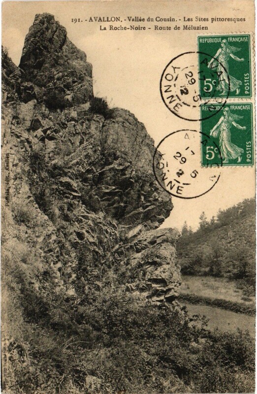 Carte postale ancienne Vallée du Cousin Avallon Roche-Noire à Avallon