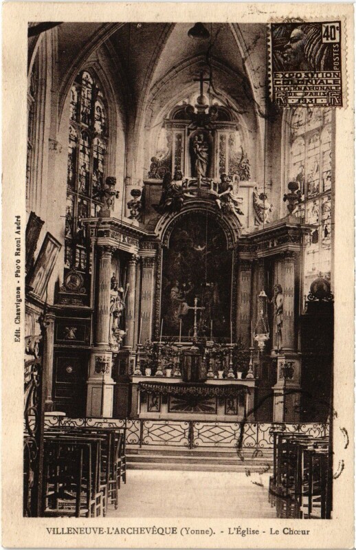 Carte postale ancienne Villeneuve-l'Archeveque Eglise le Choeur