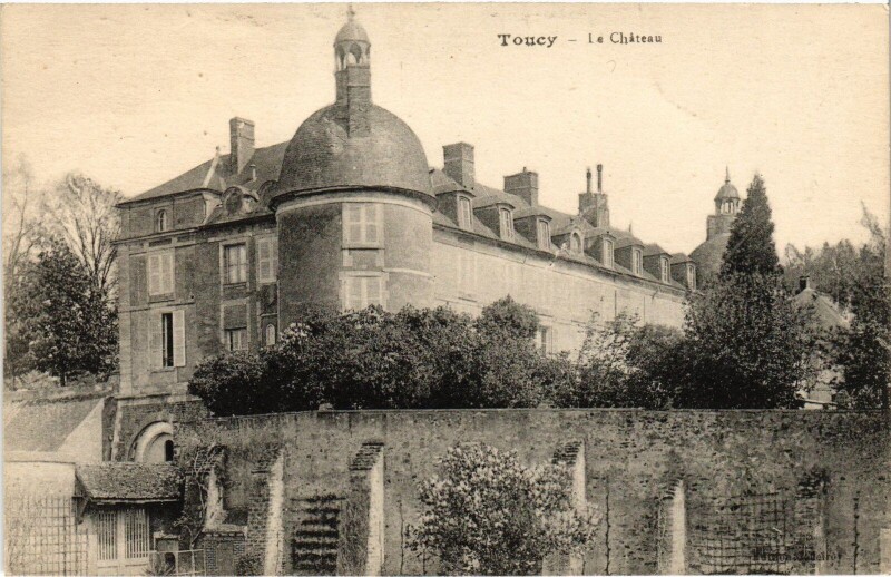 Carte postale ancienne Toucy Le Chateau à Toucy