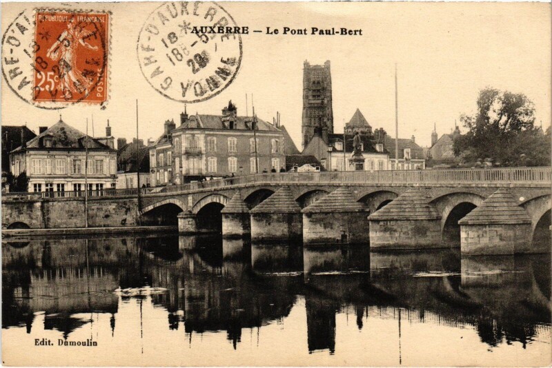 Carte postale ancienne Auxerre Pont Paul-Bert à Auxerre