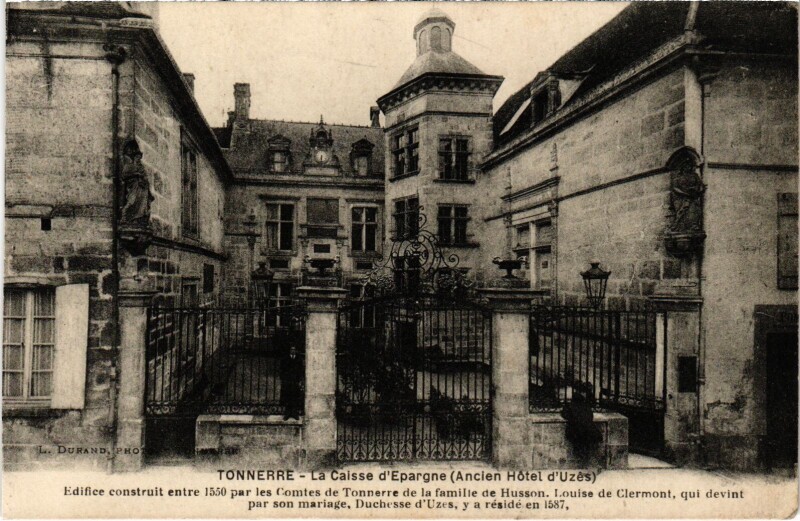 Carte postale ancienne Tonnerre Caisse d'Epargne à Tonnerre