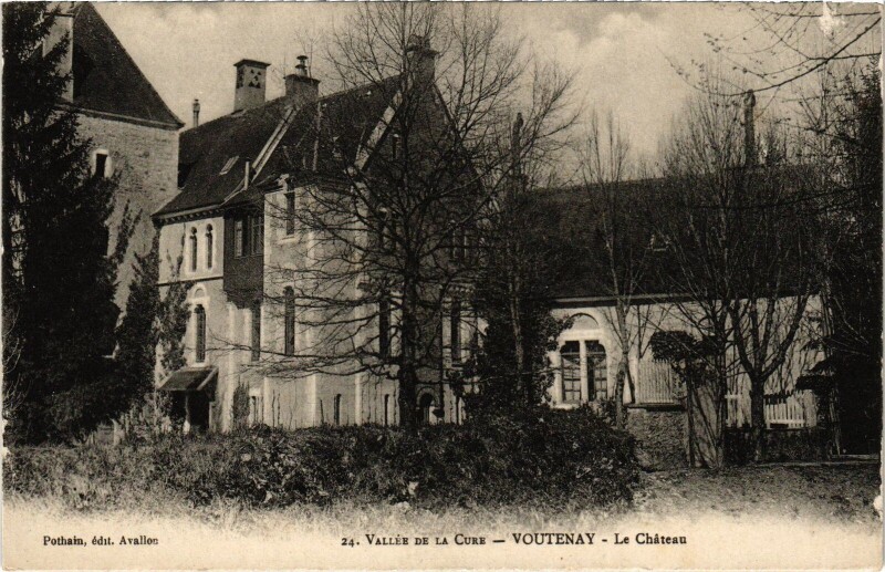 Carte postale ancienne Vallée de la Cure Voutenay Le Chateau