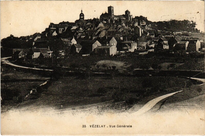 Carte postale ancienne Vézelay vue générale à Vézelay