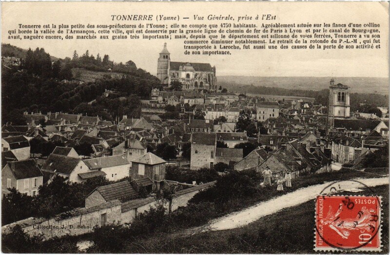 Carte postale ancienne Tonnerre vue générale à Tonnerre