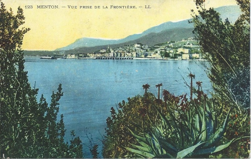 Carte postale ancienne Vue prise de la Frontière à Menton